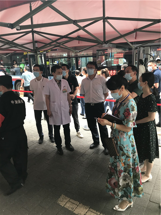 检查门诊预检分诊_副本.jpg