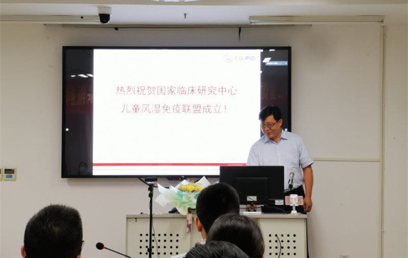 赵晓东教授致辞并授课_副本.jpg