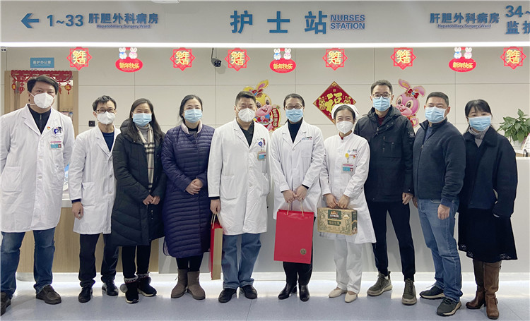 华1.jpg