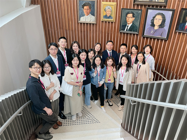 1683183565187639.jpg 2.参会人员合照.jpg
