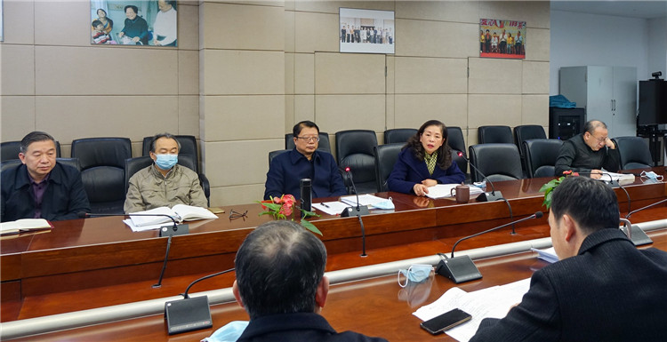 院长李秋发言.jpg