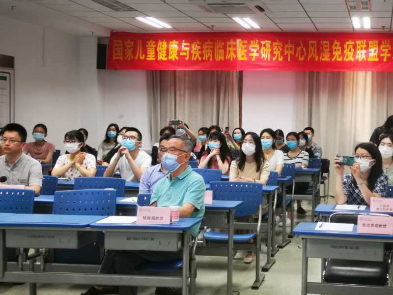 会议现场1_副本.jpg