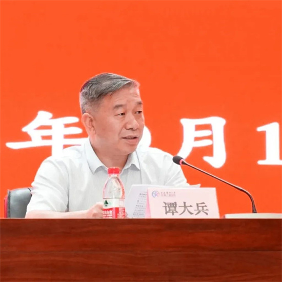 1695167628800997.jpg 谭.jpg