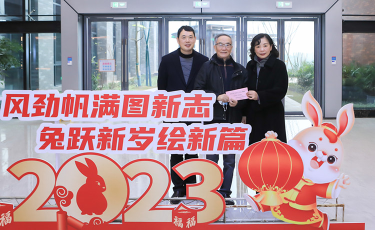 秋慰问杨锡强_副本.jpg
