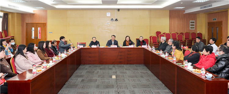 座谈会场.jpg