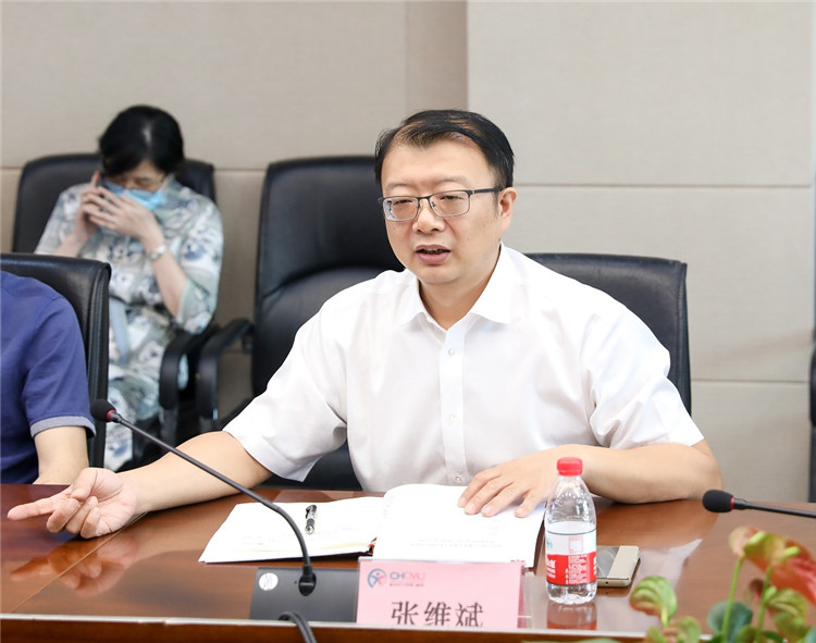 重医附属儿童医院党委书记张维斌.jpg