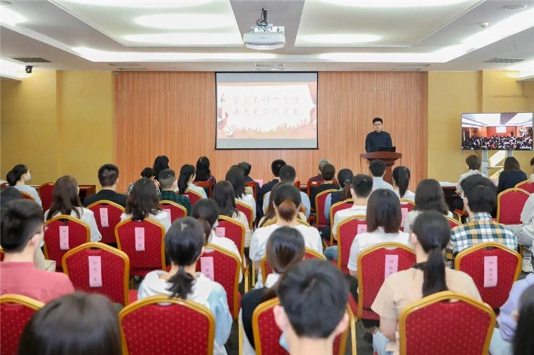 团2.jpg