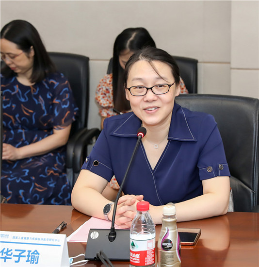 2.华子瑜副院长致欢迎词_副本.jpg