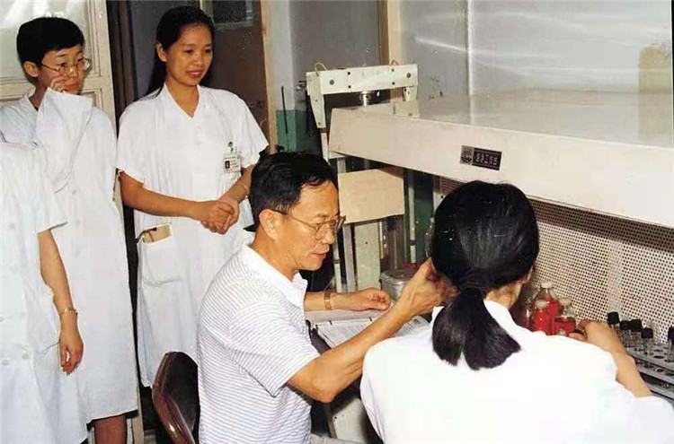 1631262709627145.jpg 杨2.jpg