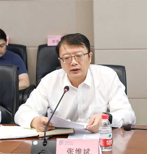 张维斌书记汇报医院发展情况_副本.jpg
