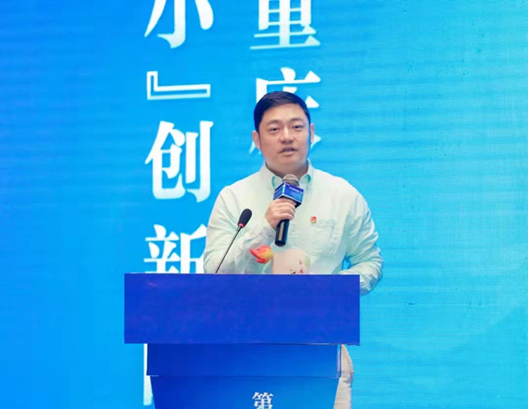 赵耀_副本.jpg