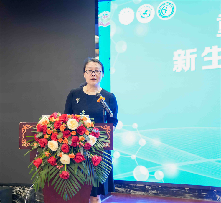 1682667676718621.jpg 华院长致辞.jpg