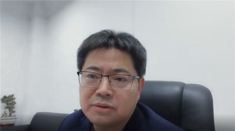 副主任委员黄爱龙教授_副本.png