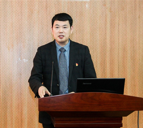 唐时奎主任交流发言_副本.jpg