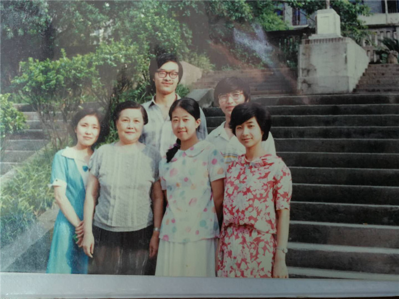 1600248458929830.jpg 张锦和学生_副本.jpg