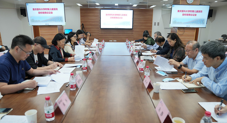 杨竹_副本.jpg